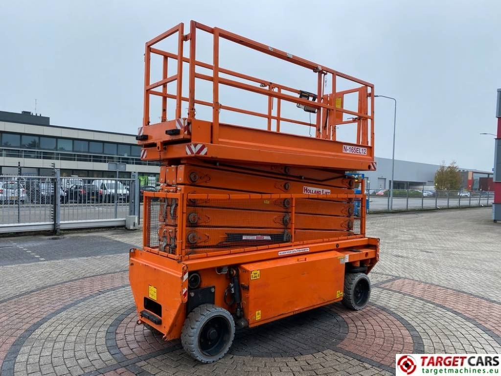 Holland Lift CombiStar N165EL12 Electric Scissor WorkLift 18.5M - Lift u obliku makaza: slika 3 Holland Lift CombiStar N165EL12 Electric Scissor WorkLift 18.5M - Lift u obliku makaza: slika 3
