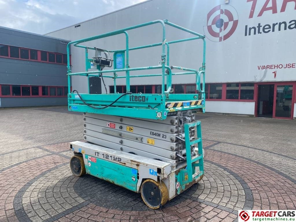 Iteco Imer IT12122 Electric Scissor Work Lift 1390cm - Lift u obliku makaza: slika 4 Iteco Imer IT12122 Electric Scissor Work Lift 1390cm - Lift u obliku makaza: slika 4