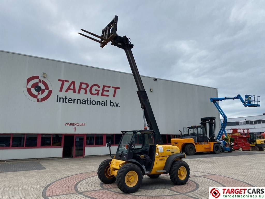 JCB 527-55 Telehandler 4x4x4 2700KG 560CM  - Teleskopski upravljač: slika 5 JCB 527-55 Telehandler 4x4x4 2700KG 560CM  - Teleskopski upravljač: slika 5