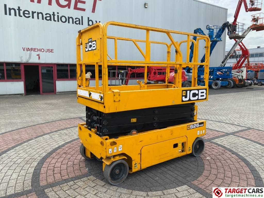 JCB S2646E Electric Scissor Work Lift 990cm - Lift u obliku makaza: slika 1 JCB S2646E Electric Scissor Work Lift 990cm - Lift u obliku makaza: slika 1