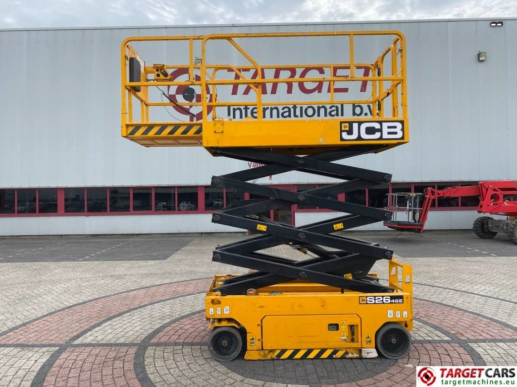 JCB S2646E Electric Scissor Work Lift 990cm - Lift u obliku makaza: slika 5 JCB S2646E Electric Scissor Work Lift 990cm - Lift u obliku makaza: slika 5