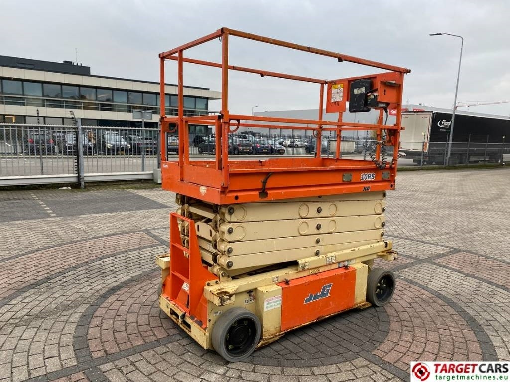 JLG 10RS Electric Scissor Work Lift 1175cm - Lift u obliku makaza: slika 3 JLG 10RS Electric Scissor Work Lift 1175cm - Lift u obliku makaza: slika 3