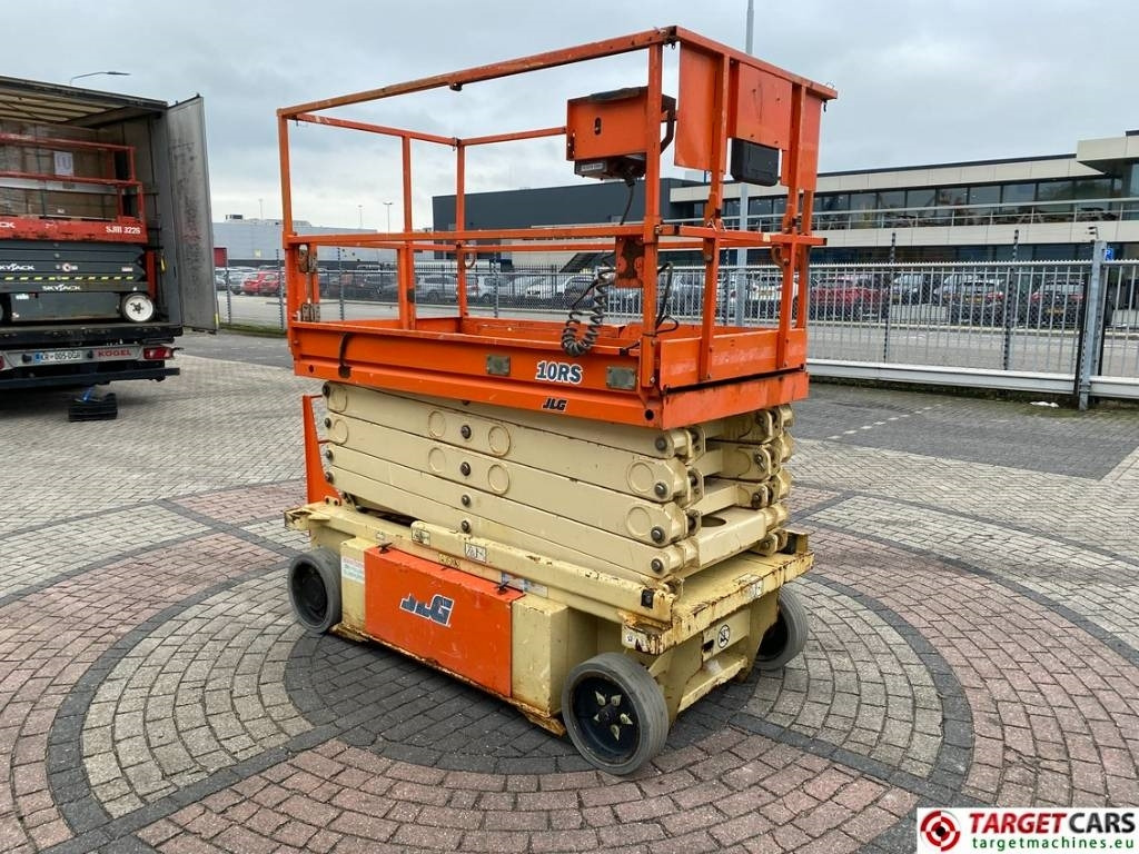 JLG 10RS Electric Scissor Work Lift 1175cm - Lift u obliku makaza: slika 2 JLG 10RS Electric Scissor Work Lift 1175cm - Lift u obliku makaza: slika 2