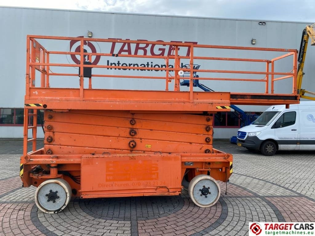 JLG 153-12 Liftlux Electric Scissor Work Lift 1730cm - Lift u obliku makaza: slika 5 JLG 153-12 Liftlux Electric Scissor Work Lift 1730cm - Lift u obliku makaza: slika 5