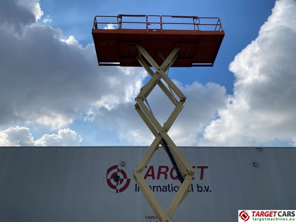 Lift u obliku makaza JLG 3394RT Diesel 4x4 Scissor Work Lift 1206cm: slika 20