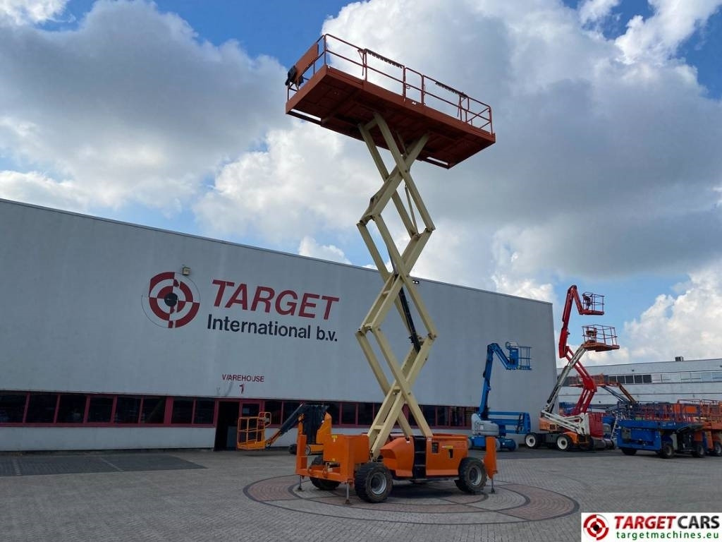 Lift u obliku makaza JLG 3394RT Diesel 4x4 Scissor Work Lift 1206cm: slika 6