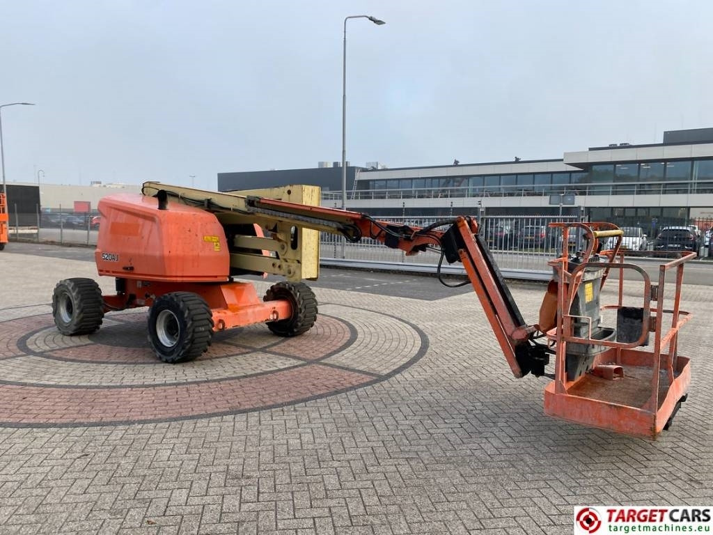 JLG 520AJ Articulated 4x4 Diesel Boom Work Lift 1800cm - Zglobna platforma: slika 2 JLG 520AJ Articulated 4x4 Diesel Boom Work Lift 1800cm - Zglobna platforma: slika 2