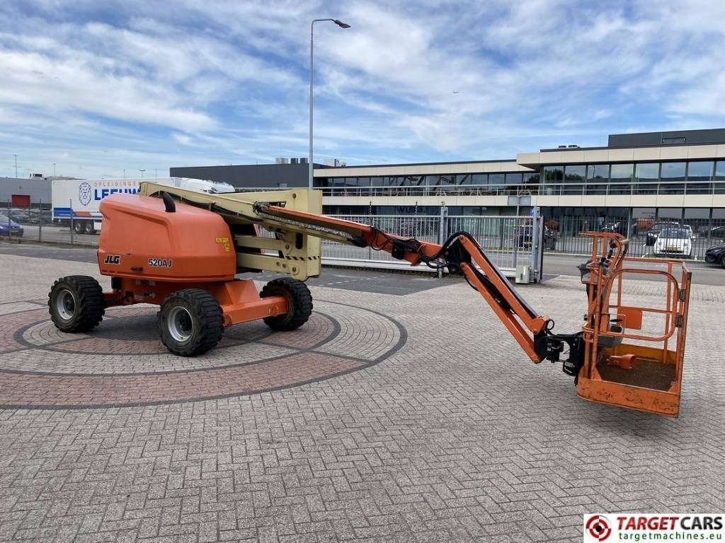 JLG 520AJ Articulated 4x4 Diesel Boom Work Lift 1800cm - Zglobna platforma: slika 2 JLG 520AJ Articulated 4x4 Diesel Boom Work Lift 1800cm - Zglobna platforma: slika 2