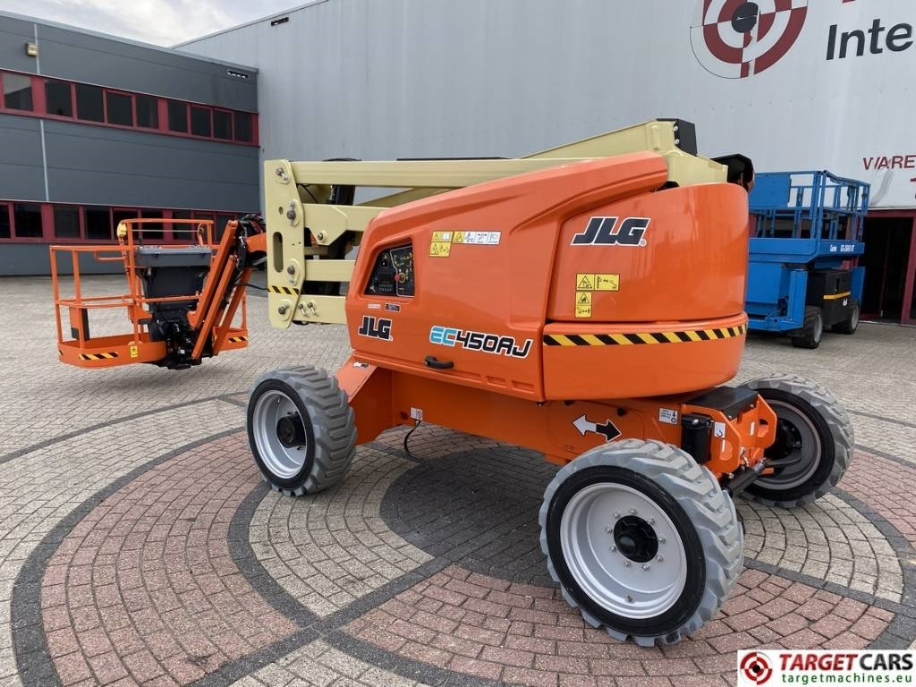 JLG EC450AJ Electric Articulated Boom Work Lift 1572cm - Zglobna platforma: slika 4 JLG EC450AJ Electric Articulated Boom Work Lift 1572cm - Zglobna platforma: slika 4