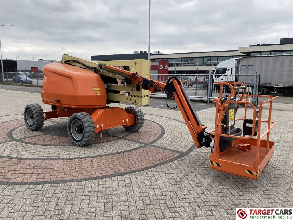 JLG EC450AJ Electric Articulated Boom Work Lift 1572cm - Zglobna platforma: slika 2 JLG EC450AJ Electric Articulated Boom Work Lift 1572cm - Zglobna platforma: slika 2