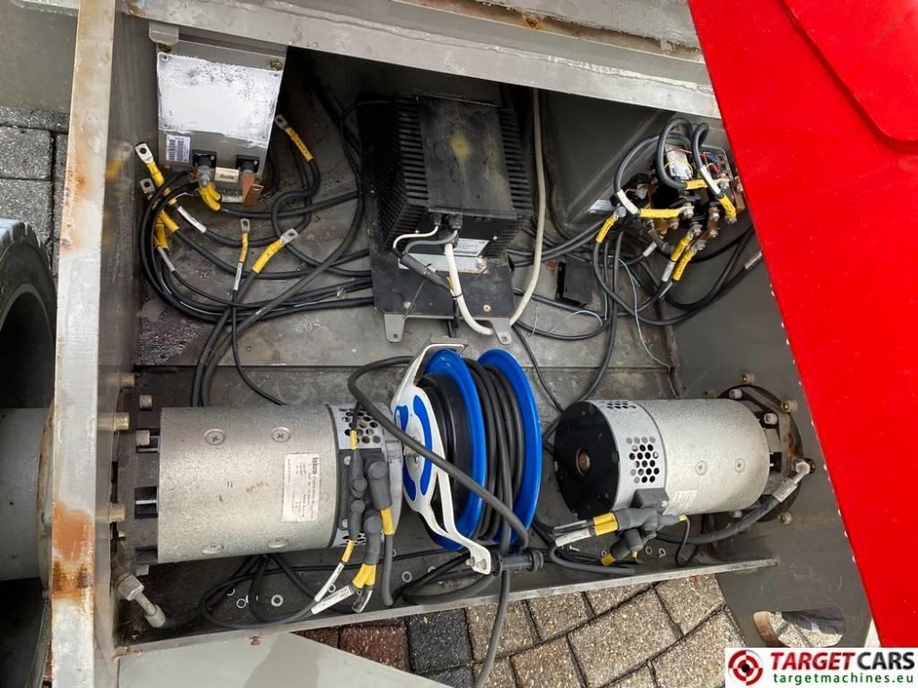 Zglobna platforma Manitou 150AETJC El Articulated 150AETJ Boom 15M DEFECT: slika 15 Zglobna platforma Manitou 150AETJC El Articulated 150AETJ Boom 15M DEFECT: slika 15