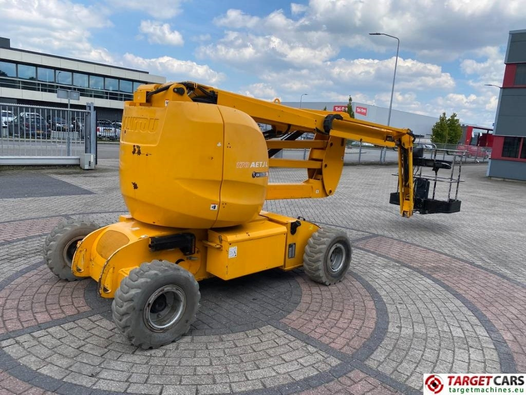 Manitou 170AETJL Electric Articulated Boom WorkLift 1690cm - Zglobna platforma: slika 3 Manitou 170AETJL Electric Articulated Boom WorkLift 1690cm - Zglobna platforma: slika 3