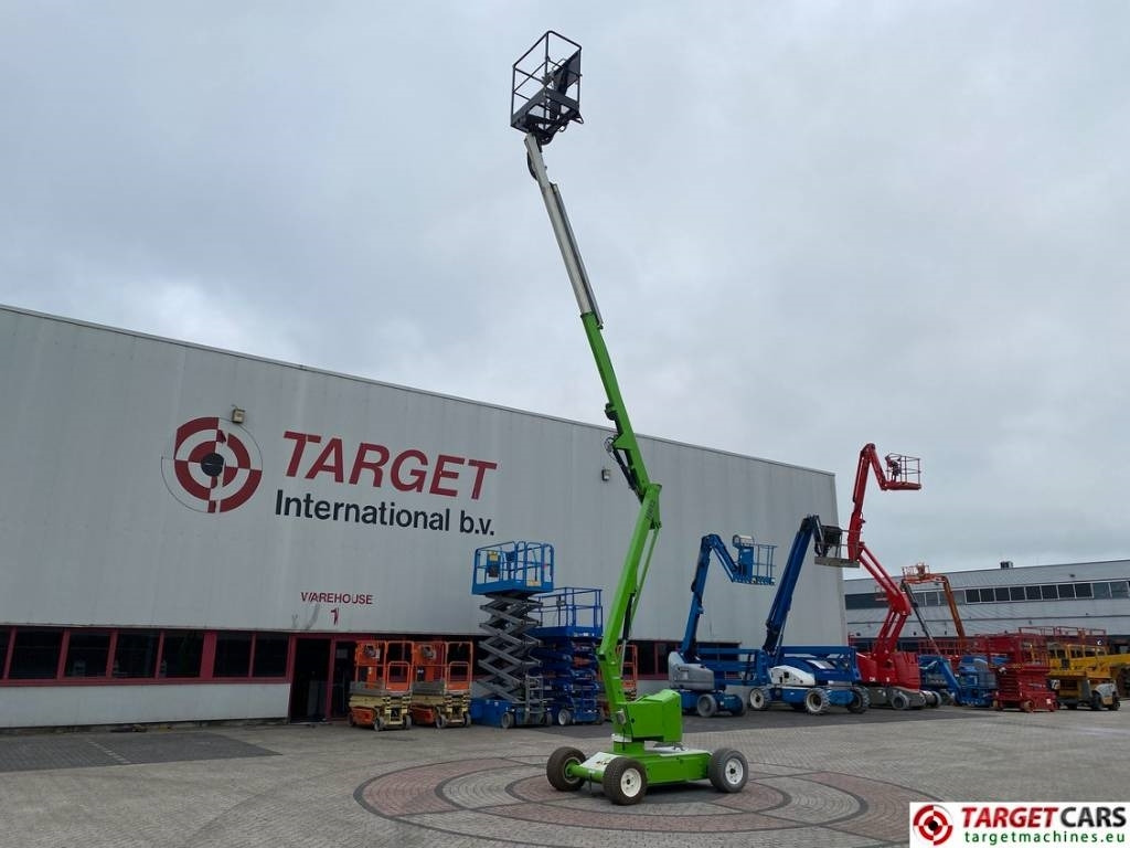 Niftylift HR12NE MK1B Electric Articulated Boom Lift 1220cm - Zglobna platforma: slika 5 Niftylift HR12NE MK1B Electric Articulated Boom Lift 1220cm - Zglobna platforma: slika 5