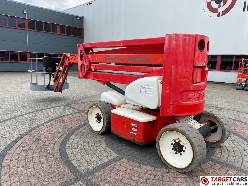 Niftylift HR17NDE HyBrid Articulated Boom Work Lift 1700cm - Zglobna platforma: slika 4 Niftylift HR17NDE HyBrid Articulated Boom Work Lift 1700cm - Zglobna platforma: slika 4