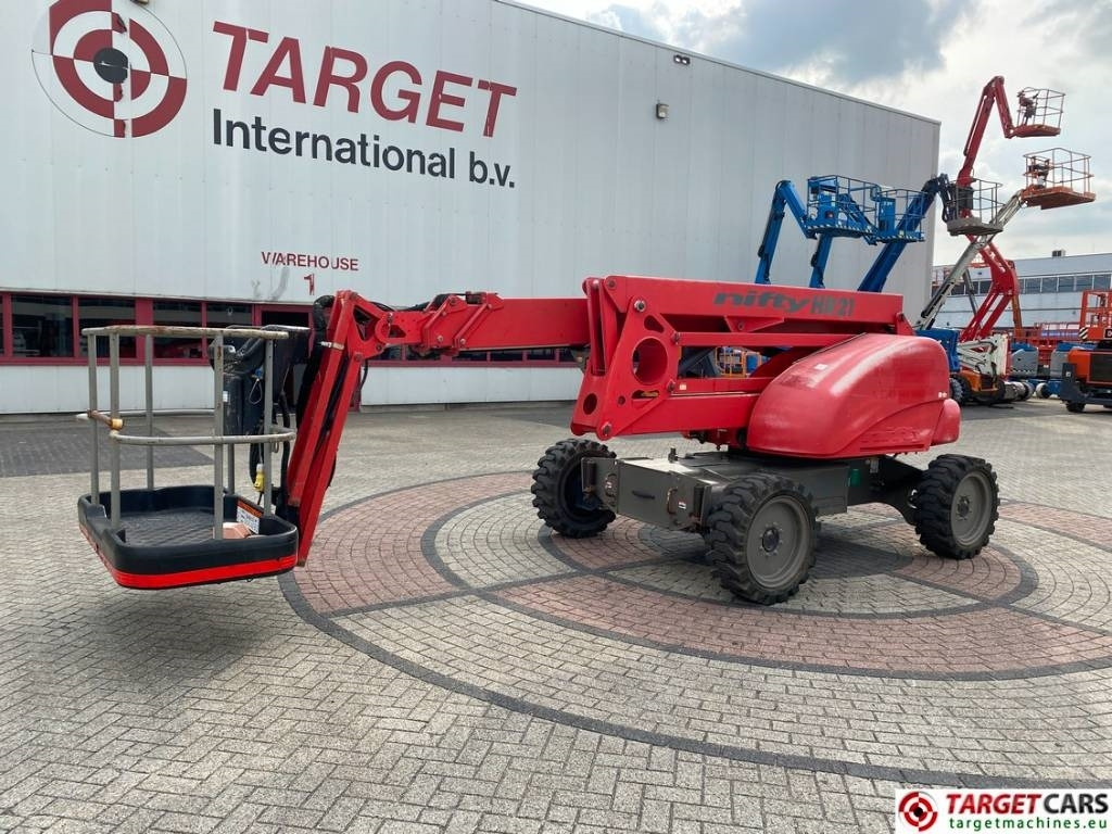 Niftylift HR21D Articulated 4x4 Diesel Boom Work Lift 2080cm - Zglobna platforma: slika 1 Niftylift HR21D Articulated 4x4 Diesel Boom Work Lift 2080cm - Zglobna platforma: slika 1