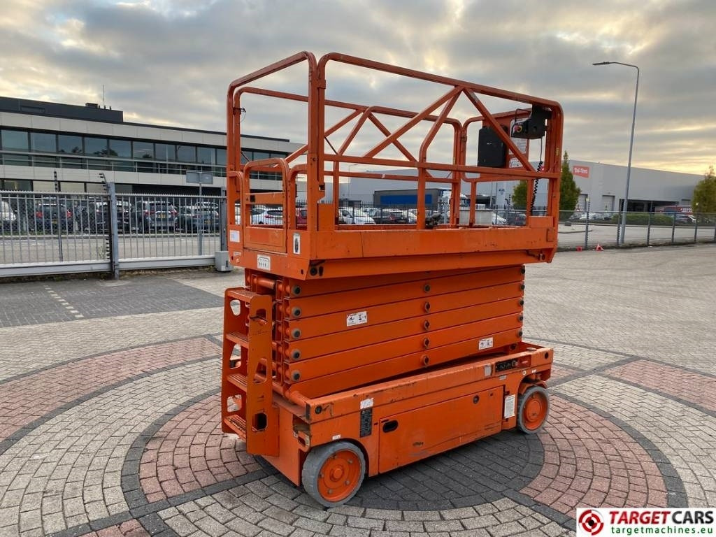 PB Lifttechnik S140-12EC Electric Scissor Work Lift 1380cm - Lift u obliku makaza: slika 3 PB Lifttechnik S140-12EC Electric Scissor Work Lift 1380cm - Lift u obliku makaza: slika 3