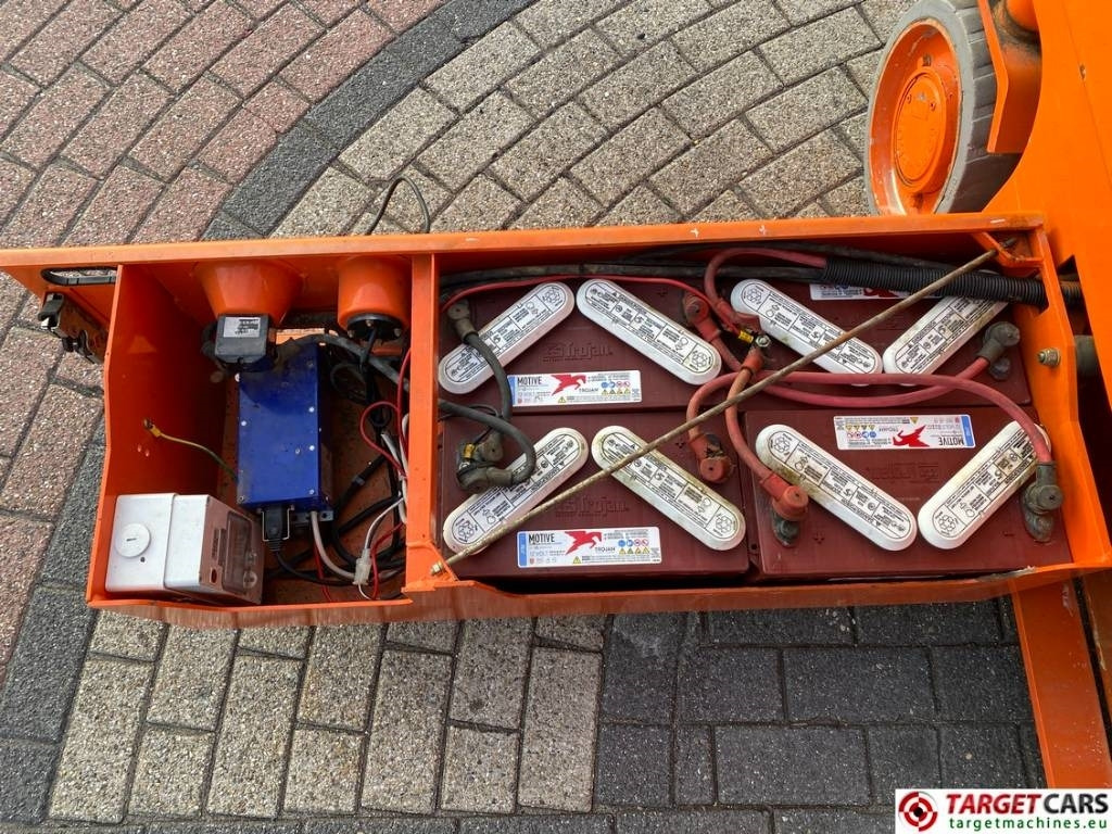 Lift u obliku makaza PB Lifttechnik S140-12EC Electric Scissor Work Lift 1380cm: slika 14