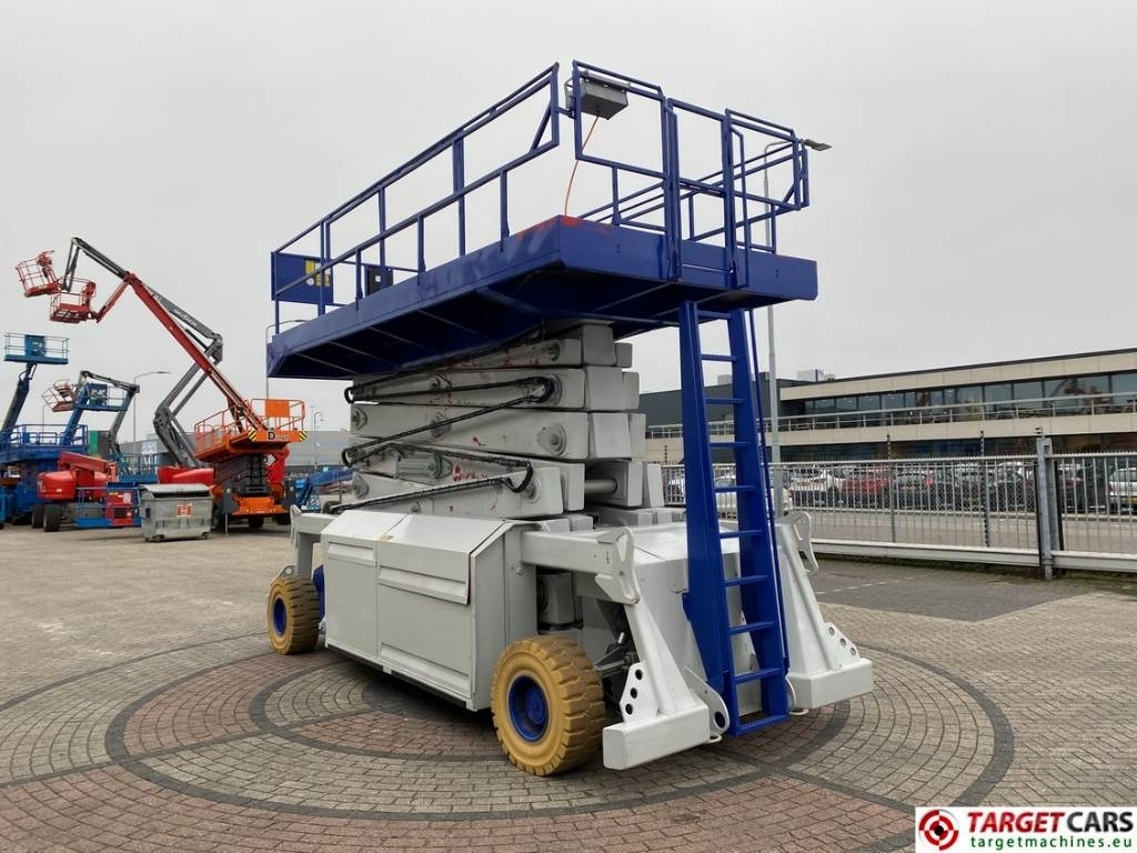 PB Lifttechnik S270-24E Electric 4x4 Scissor Work Lift 2725cm - Lift u obliku makaza: slika 2 PB Lifttechnik S270-24E Electric 4x4 Scissor Work Lift 2725cm - Lift u obliku makaza: slika 2