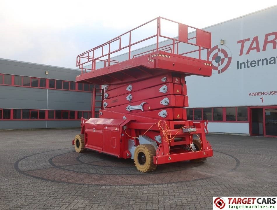 PB Lifttechnik S270-24E Electric 4x4 Scissor Work Lift 2725cm - Lift u obliku makaza: slika 4 PB Lifttechnik S270-24E Electric 4x4 Scissor Work Lift 2725cm - Lift u obliku makaza: slika 4