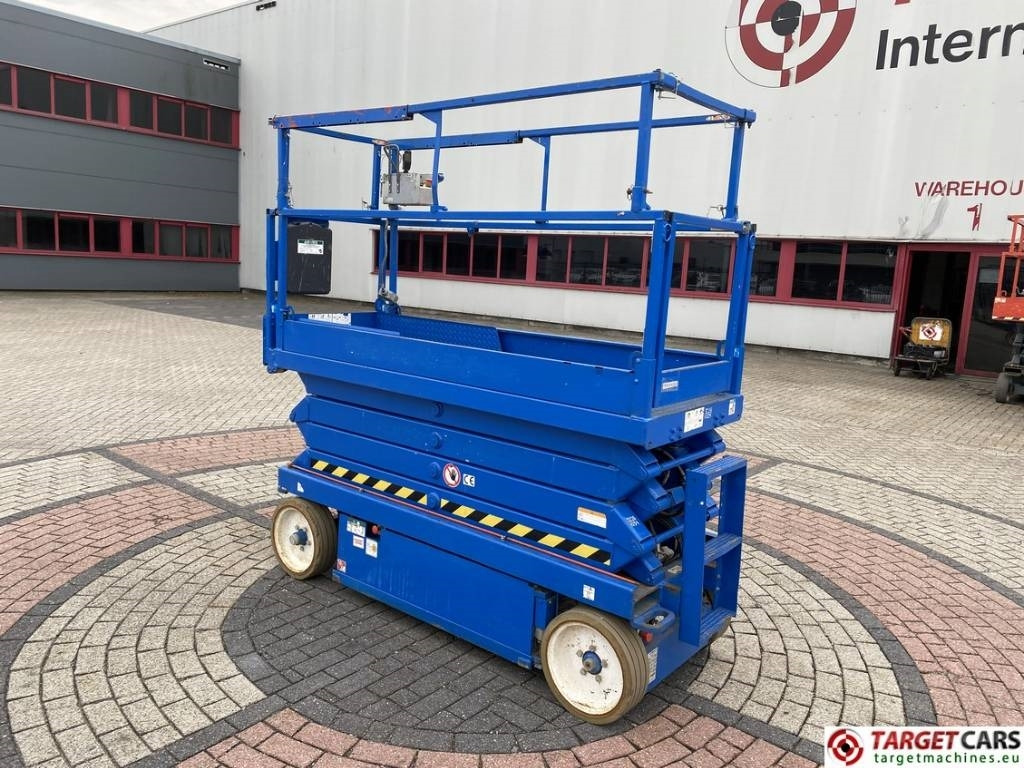 SkyJack SJIII-3226 Electric 3226 Scissor Work Lift 990cm  - Lift u obliku makaza: slika 4 SkyJack SJIII-3226 Electric 3226 Scissor Work Lift 990cm  - Lift u obliku makaza: slika 4