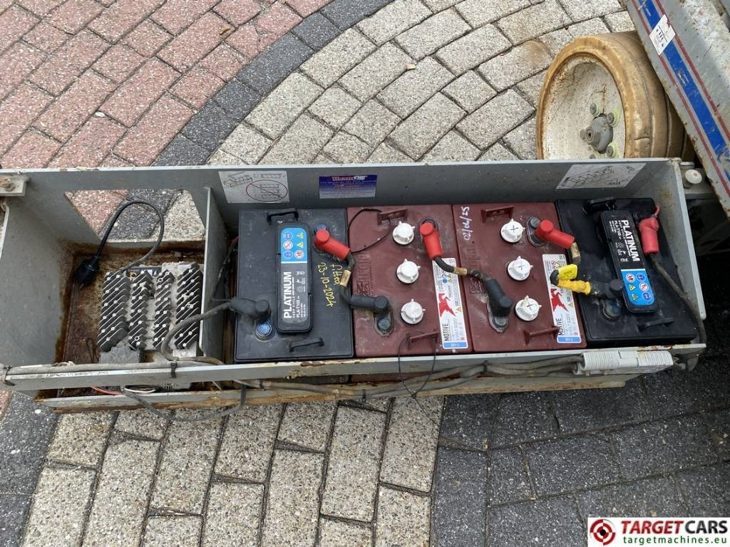 Lift u obliku makaza SkyJack SJIII-3226 Electric Scissor Work Lift 990cm: slika 18