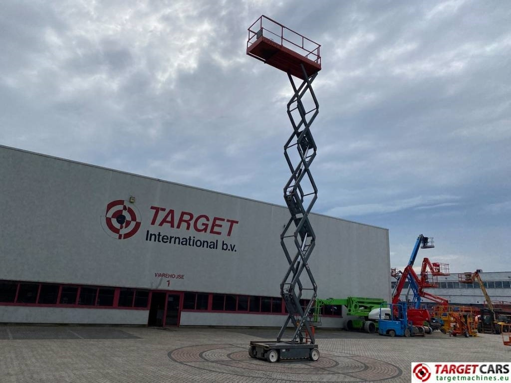 Lift u obliku makaza SkyJack SJIII-4740 Electric Scissor Work Lift 1380cm: slika 6 Lift u obliku makaza SkyJack SJIII-4740 Electric Scissor Work Lift 1380cm: slika 6
