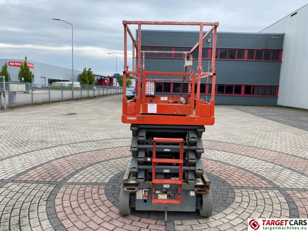 Lift u obliku makaza SkyJack SJIII-4740 Electric Scissor Work Lift 1380cm: slika 28 Lift u obliku makaza SkyJack SJIII-4740 Electric Scissor Work Lift 1380cm: slika 28