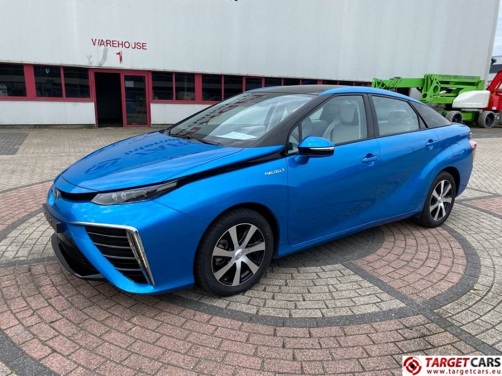 Toyota Mirai FCV HydroGen FuelCell - Limuzina: slika 1 Toyota Mirai FCV HydroGen FuelCell - Limuzina: slika 1