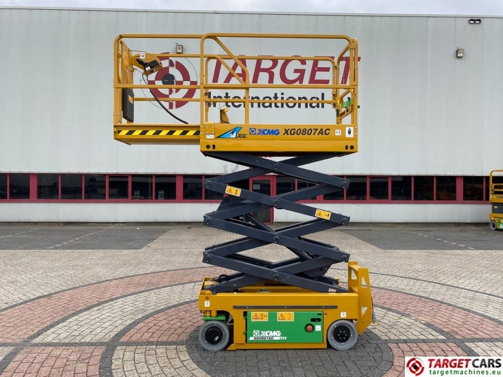 XCMG XG0807AC Electric LI-ION Lithium ScissorLift 780cm - Lift u obliku makaza: slika 5 XCMG XG0807AC Electric LI-ION Lithium ScissorLift 780cm - Lift u obliku makaza: slika 5