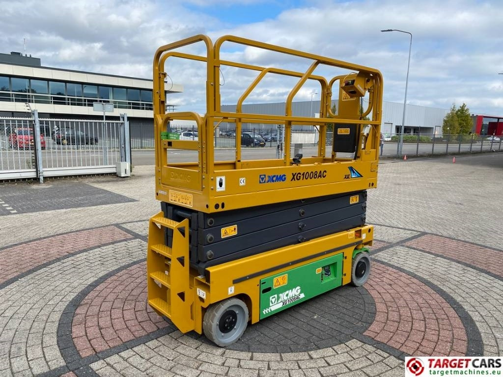 XCMG XG1008AC Lithium LI-ION Scissor Work Lift 1000cm - Lift u obliku makaza: slika 3 XCMG XG1008AC Lithium LI-ION Scissor Work Lift 1000cm - Lift u obliku makaza: slika 3