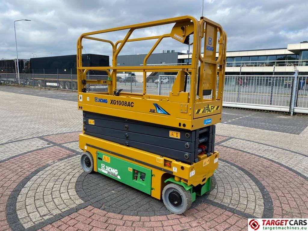 XCMG XG1008AC Lithium LI-ION Scissor Work Lift 1000cm - Lift u obliku makaza: slika 2 XCMG XG1008AC Lithium LI-ION Scissor Work Lift 1000cm - Lift u obliku makaza: slika 2