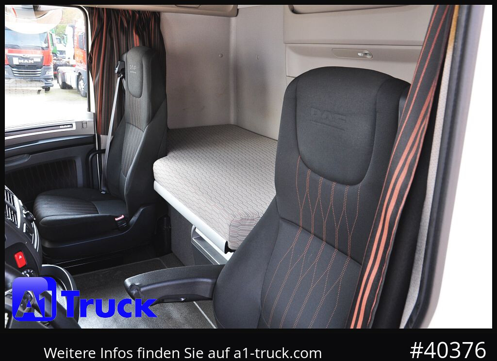 DAF DAF XF 480 FAN SSC Intarder, Lenkachse Standlklima - Kamion za prevoz kontejnera/ Kamion sa promenjivim sandukom: slika 4 DAF DAF XF 480 FAN SSC Intarder, Lenkachse Standlklima - Kamion za prevoz kontejnera/ Kamion sa promenjivim sandukom: slika 4