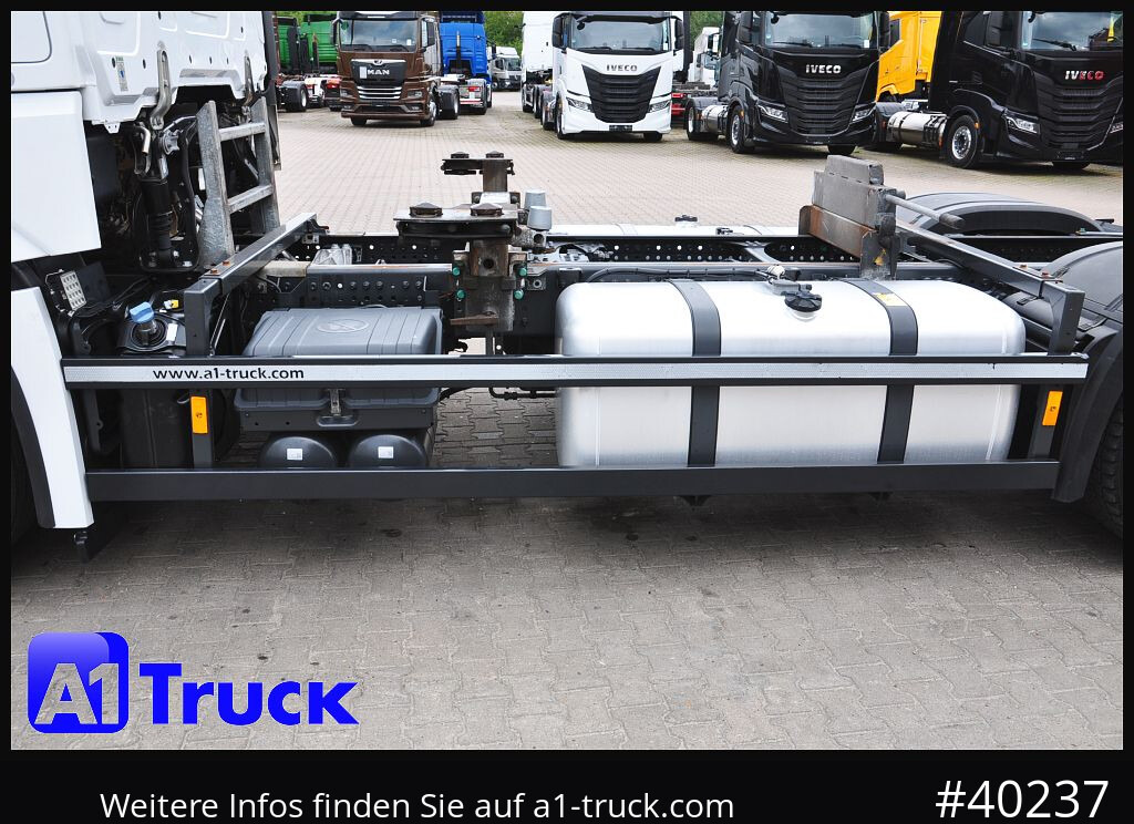 MERCEDES-BENZ 2545, Multi BDF, Wechsler, 7.45-7.82, MIDI, Liftachse - Kamion za prevoz kontejnera/ Kamion sa promenjivim sandukom: slika 3 MERCEDES-BENZ 2545, Multi BDF, Wechsler, 7.45-7.82, MIDI, Liftachse - Kamion za prevoz kontejnera/ Kamion sa promenjivim sandukom: slika 3
