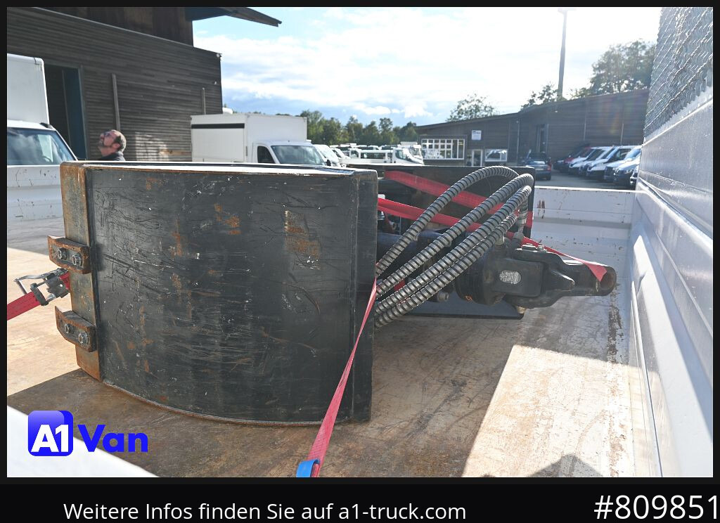MERCEDES-BENZ Atego 816 Kipper Kran, Hiab, AHK, Klima - Dostavno vozilo kiper: slika 5 MERCEDES-BENZ Atego 816 Kipper Kran, Hiab, AHK, Klima - Dostavno vozilo kiper: slika 5