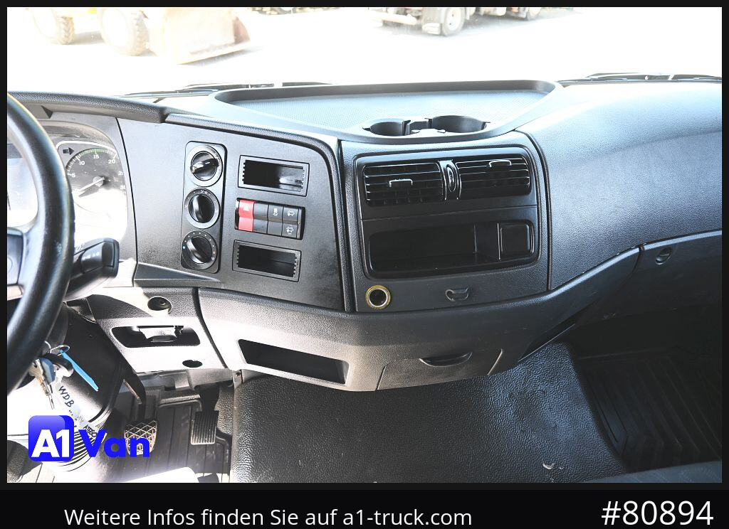 MERCEDES-BENZ Atego 816 Pritsche, 7 Meter lang , Automatik - Dostavno vozilo s ravnom platformom: slika 4 MERCEDES-BENZ Atego 816 Pritsche, 7 Meter lang , Automatik - Dostavno vozilo s ravnom platformom: slika 4