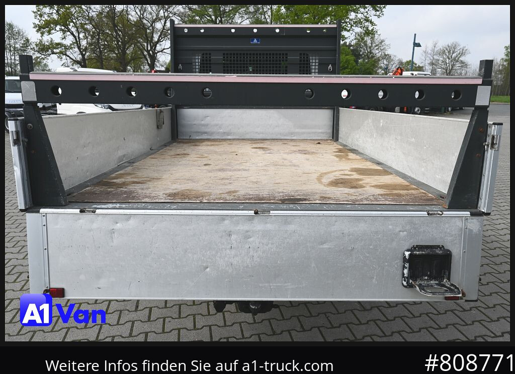 RENAULT Master Pritsche Doka, AHK 3,5Tonnen , Klima, Luftfederung - Dostavno vozilo s ravnom platformom: slika 2 RENAULT Master Pritsche Doka, AHK 3,5Tonnen , Klima, Luftfederung - Dostavno vozilo s ravnom platformom: slika 2