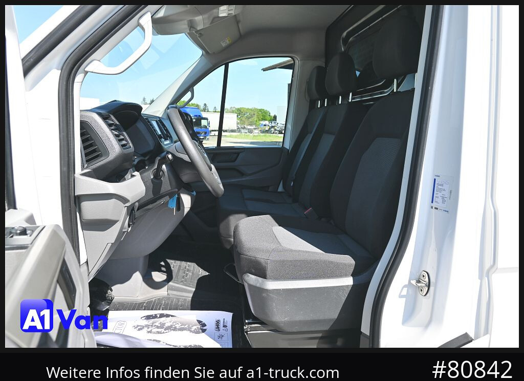 VOLKSWAGEN Crafter 35 L2H2, Klima, Automatik, AHK - Furgon: slika 4 VOLKSWAGEN Crafter 35 L2H2, Klima, Automatik, AHK - Furgon: slika 4