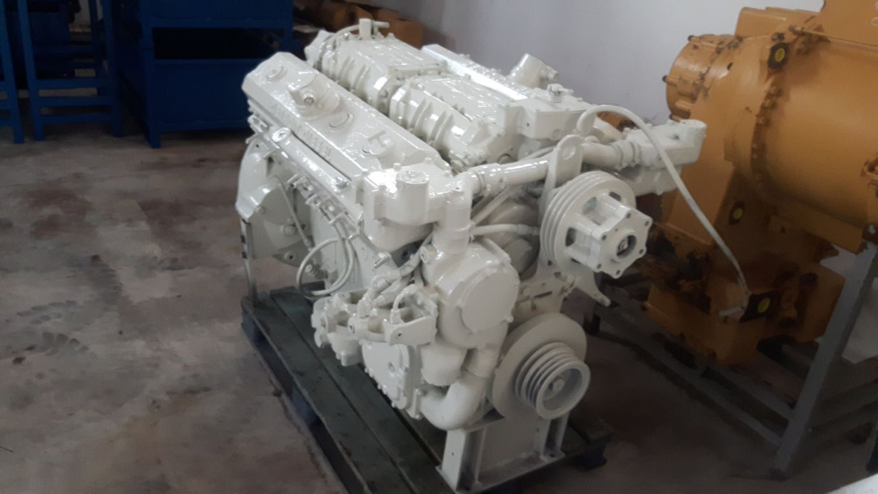 DETROIT DIESEL 12V71 MOTORE REVISIONATO (ENGINE NO. 71237406).COMPLETO DI N. 2 TURBO E VENTOLA. - Motor za Građevinska mašina: slika 1 DETROIT DIESEL 12V71 MOTORE REVISIONATO (ENGINE NO. 71237406).COMPLETO DI N. 2 TURBO E VENTOLA. - Motor za Građevinska mašina: slika 1