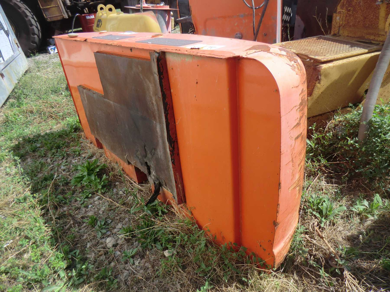 HITACHI ZX240 BAS CONTRAPPESO - Kontra teg za Građevinska mašina: slika 3 HITACHI ZX240 BAS CONTRAPPESO - Kontra teg za Građevinska mašina: slika 3