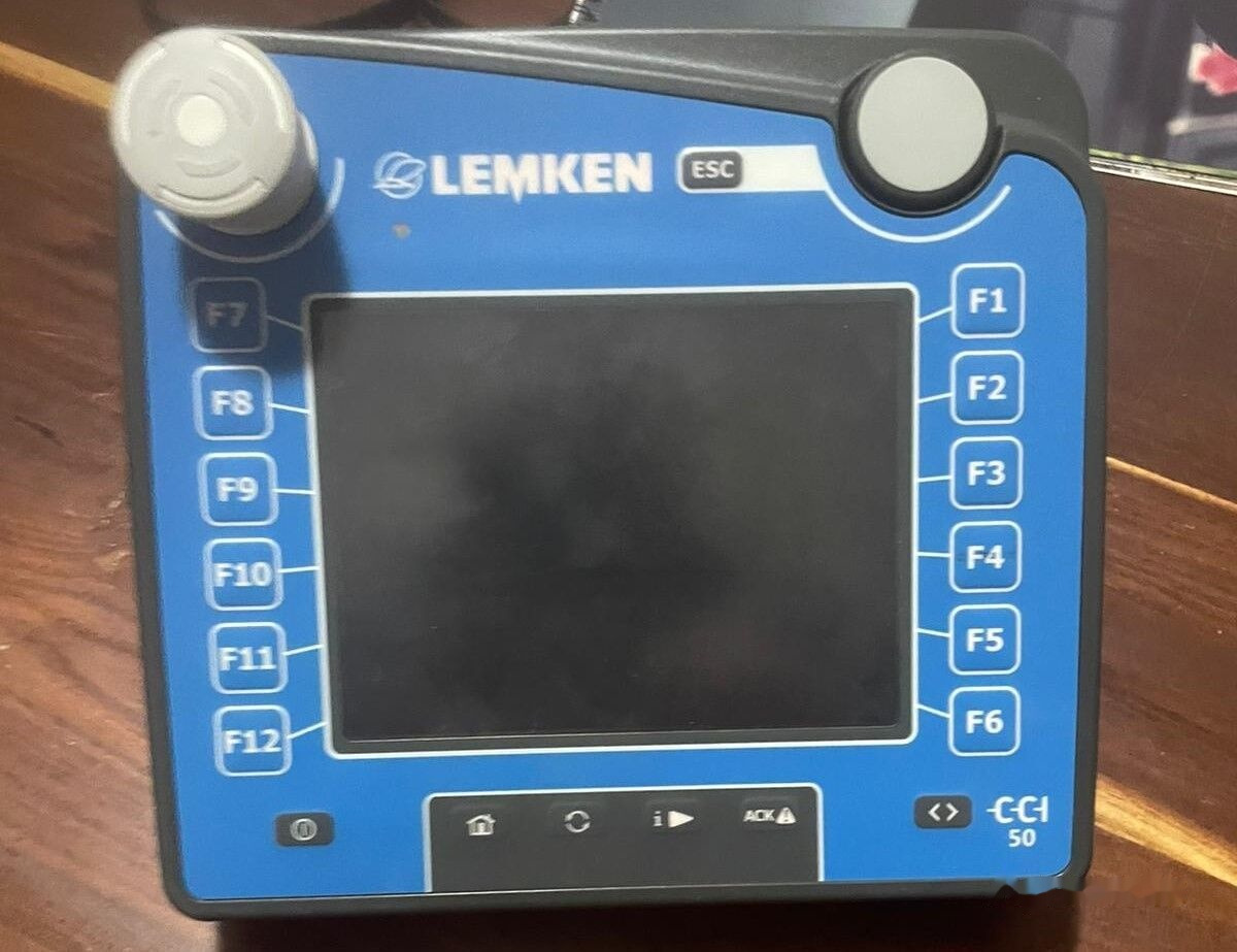 Lemken VEGA 4000 - Vučena prskalica: slika 3 Lemken VEGA 4000 - Vučena prskalica: slika 3