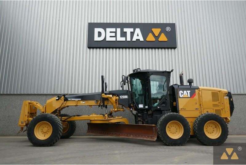 Caterpillar 120M2 - Grejder: slika 1 Caterpillar 120M2 - Grejder: slika 1