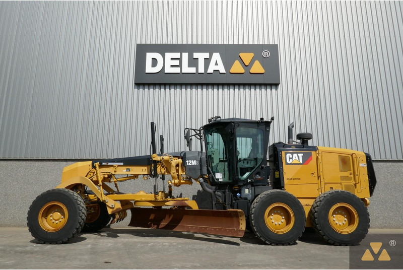 Caterpillar 12M3 - Grejder: slika 1 Caterpillar 12M3 - Grejder: slika 1