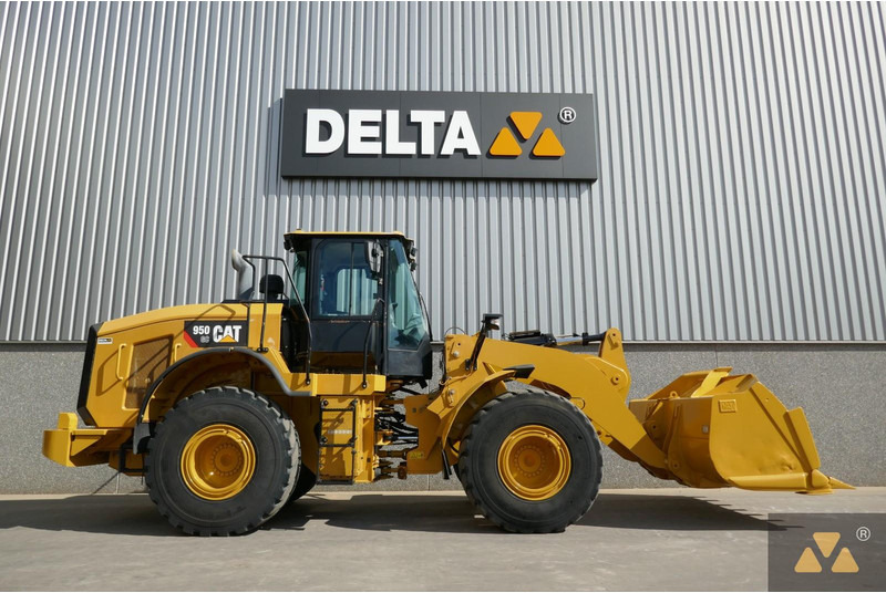 Caterpillar 950GC - Utovarivač točkaš: slika 2 Caterpillar 950GC - Utovarivač točkaš: slika 2