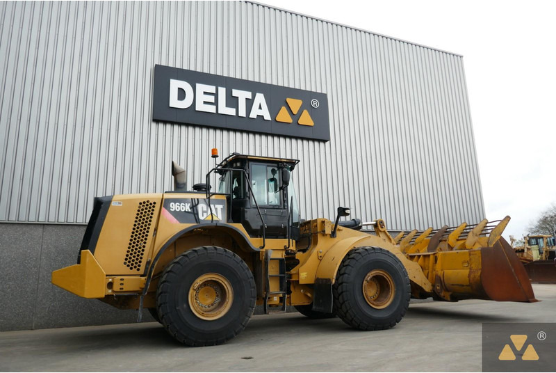 Caterpillar 966K - Utovarivač točkaš: slika 5 Caterpillar 966K - Utovarivač točkaš: slika 5