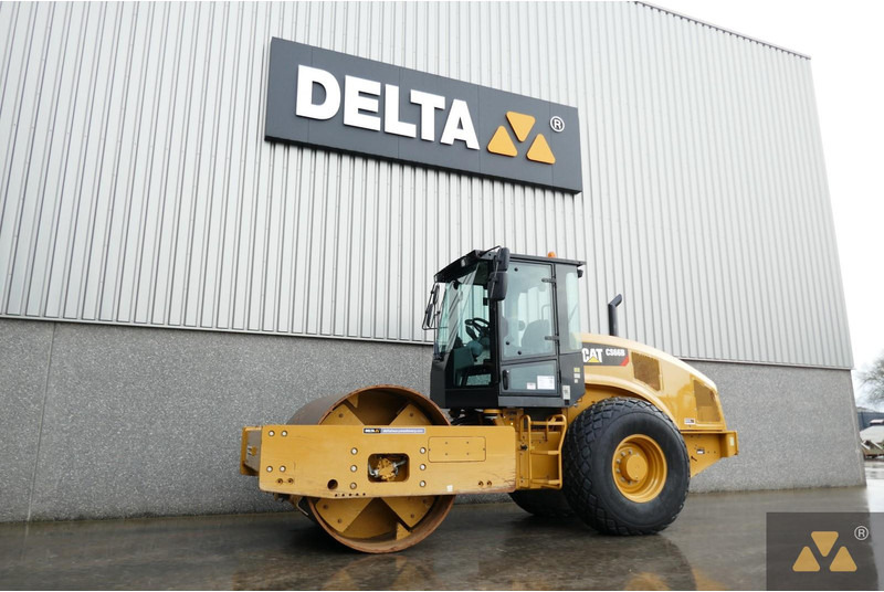 Caterpillar CS66B - Valjak: slika 4 Caterpillar CS66B - Valjak: slika 4