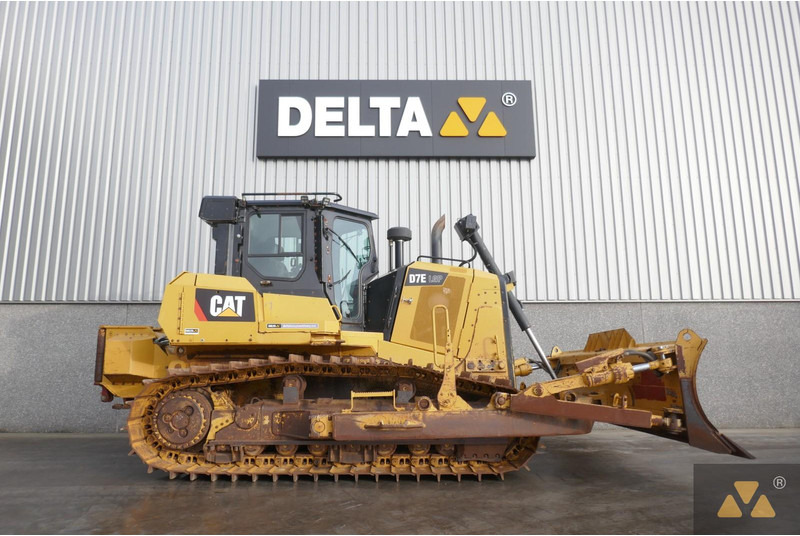 Caterpillar D7E LGP - Buldožer: slika 2 Caterpillar D7E LGP - Buldožer: slika 2