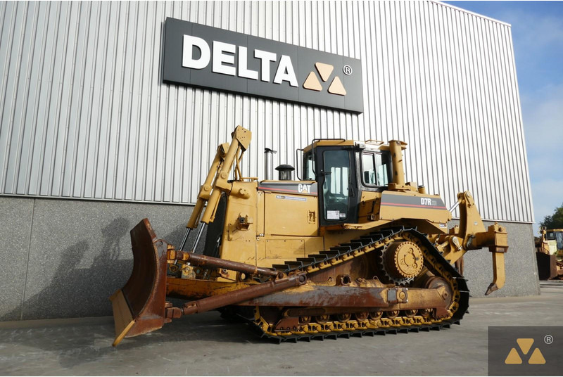 Caterpillar D7R XR Series II - Buldožer: slika 4 Caterpillar D7R XR Series II - Buldožer: slika 4