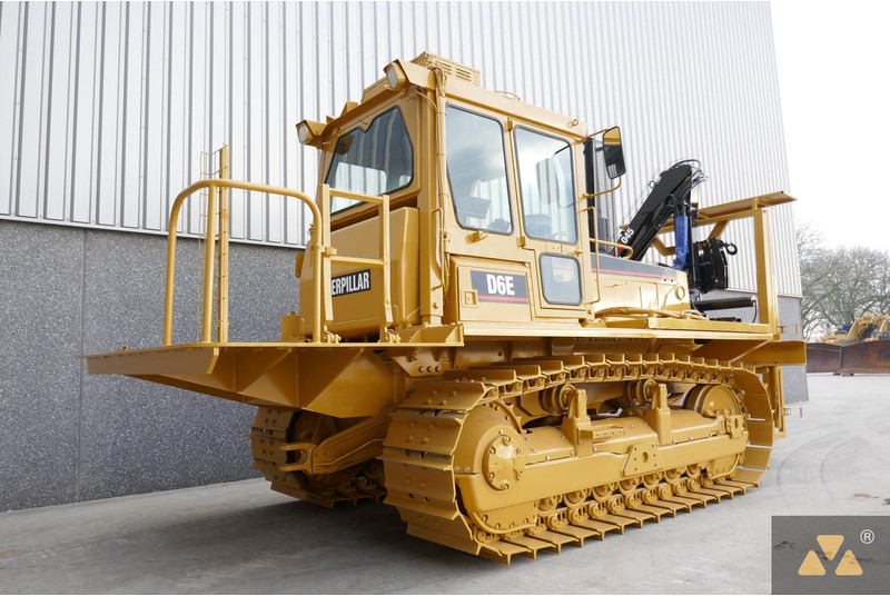 Caterpillar D6E Welding Tractor - Građevinska mašina: slika 5 Caterpillar D6E Welding Tractor - Građevinska mašina: slika 5