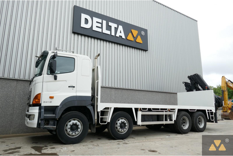 Hino 700FY crane - Kamion sa dizalicom: slika 4 Hino 700FY crane - Kamion sa dizalicom: slika 4