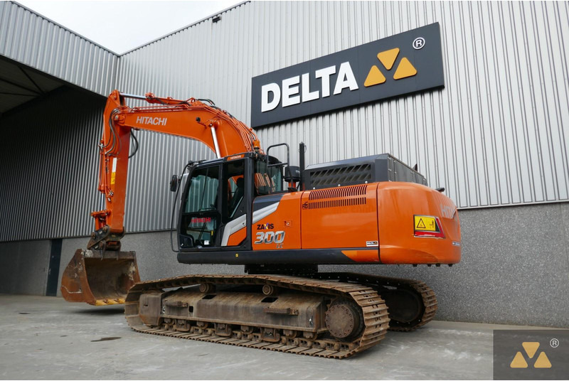 Hitachi ZX300LC-7 - Bager guseničar: slika 4 Hitachi ZX300LC-7 - Bager guseničar: slika 4